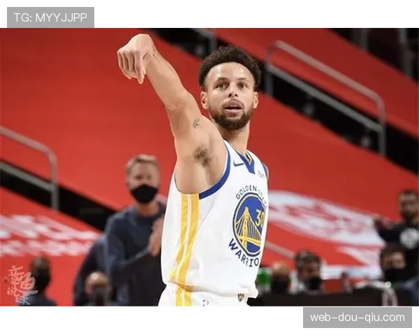 联盟通知各队,下赛季将试点在比赛用球中嵌入新传感器以收集更精细的持球数据 联盟通知各队,下赛季将试点在比赛用球中嵌入新传感器以收集更精细的持球数据