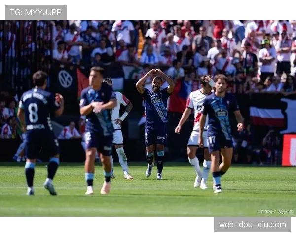 雷恩客场3-0完胜斯特拉斯堡，上下半场各入三球